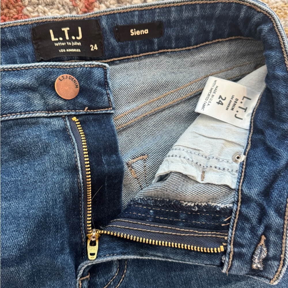 L.T.J. Letter to Juliet Siena Los Angeles Blue Straight Leg Ankle Women's Jeans - Picture 6 of 14